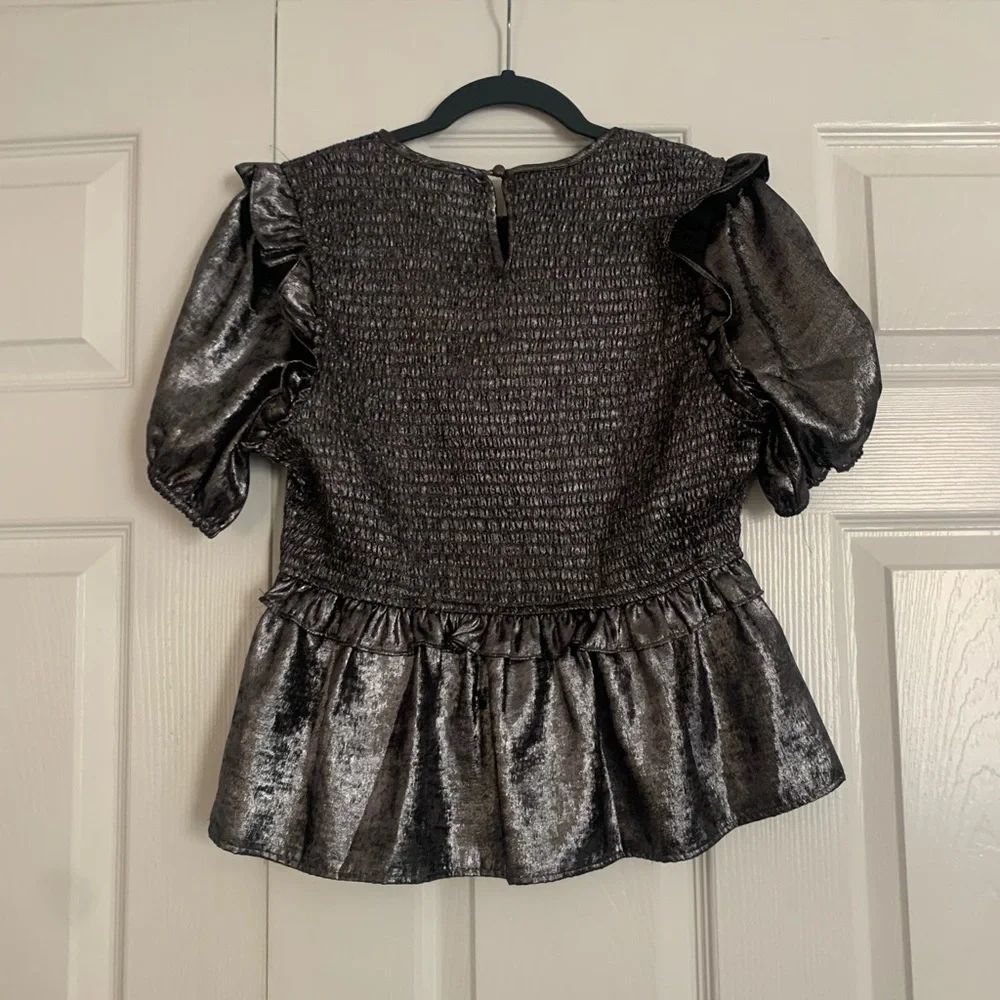 Metallic Ruffle top - Picture 4 of 4